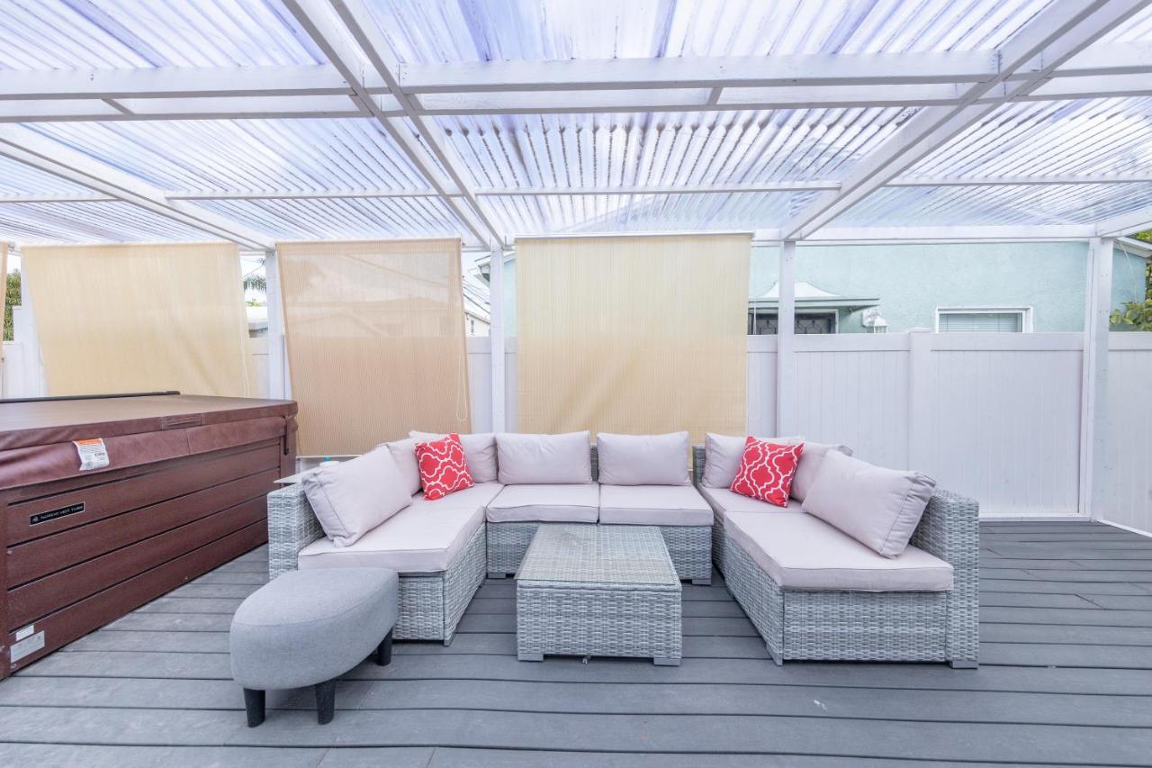 Luxury Villa With Hot Tub! Walk To Beach & Bars Long Beach Extérieur photo