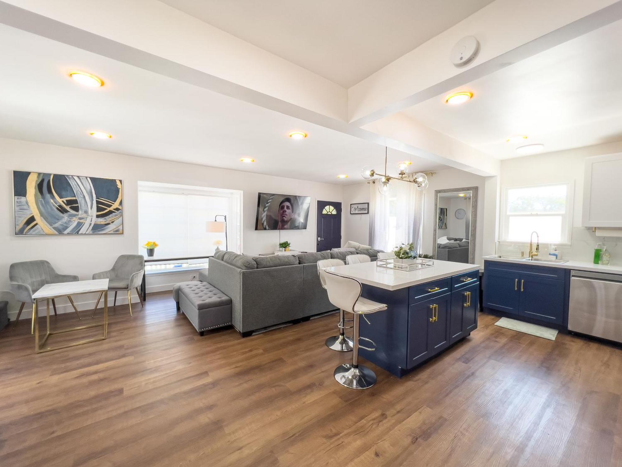Luxury Villa With Hot Tub! Walk To Beach & Bars Long Beach Extérieur photo